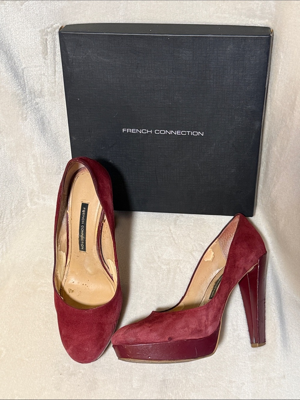 French Connection Nambia Burgundy Suede & Leather Platform Pumps, in Box.Sz 9.5